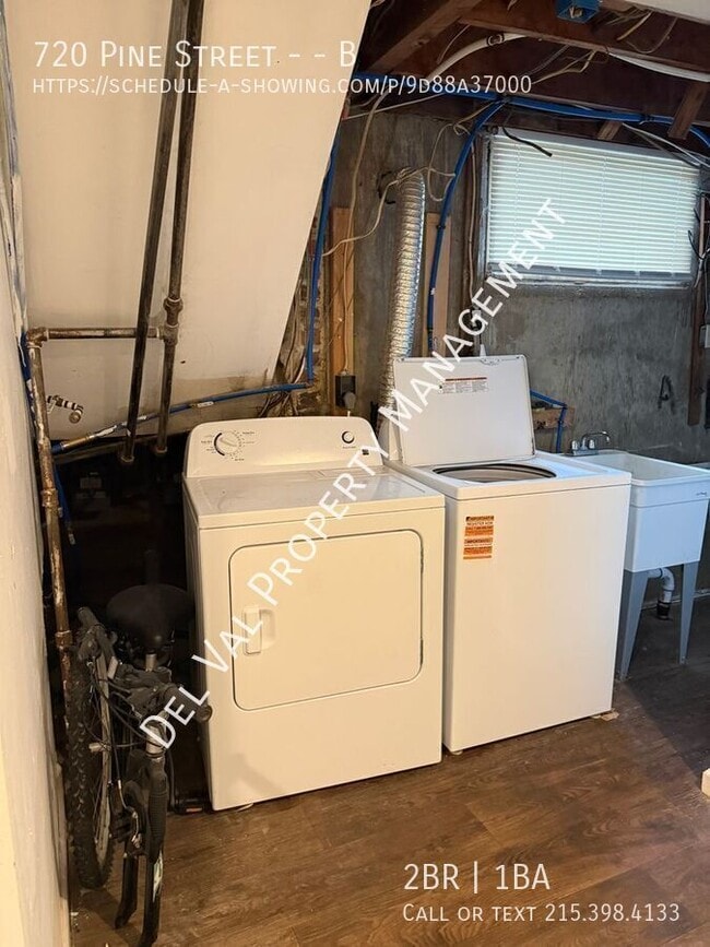 Photo - 720 Pine Street --B Apartments