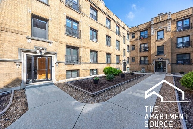 Foto del edificio - 732 W Roscoe St