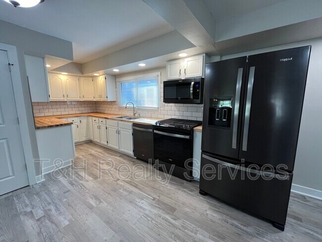 Foto del edificio - 5971 E Shimer Ave