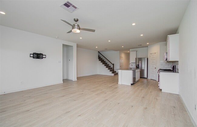 Foto del edificio - 3106 Langley Bnd Ln