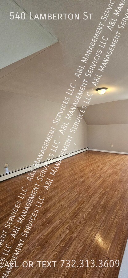 Foto del edificio - 540 Lamberton St