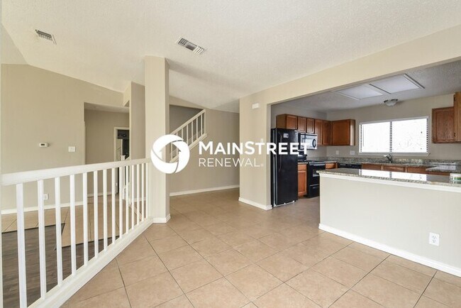 Foto del edificio - 3 Bedroom Pet-Friendly Home in San Antonio, TX with Main Street Renewal