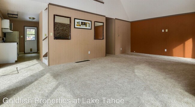 Building Photo - 3 br, 2 bath House - 566 Ponderosa Avenue
