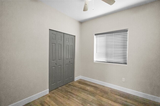 Foto del edificio - Great Location in Glendale