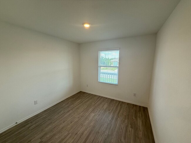 Building Photo - Charming 4-Bedroom Home Available for Rent!  Bulverde Area