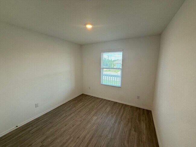Foto del edificio - Charming 4-Bedroom Home Available for Rent!  Bulverde Area