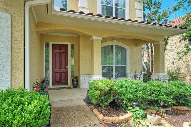 Building Photo - 3912 Coopers Hawk Cove