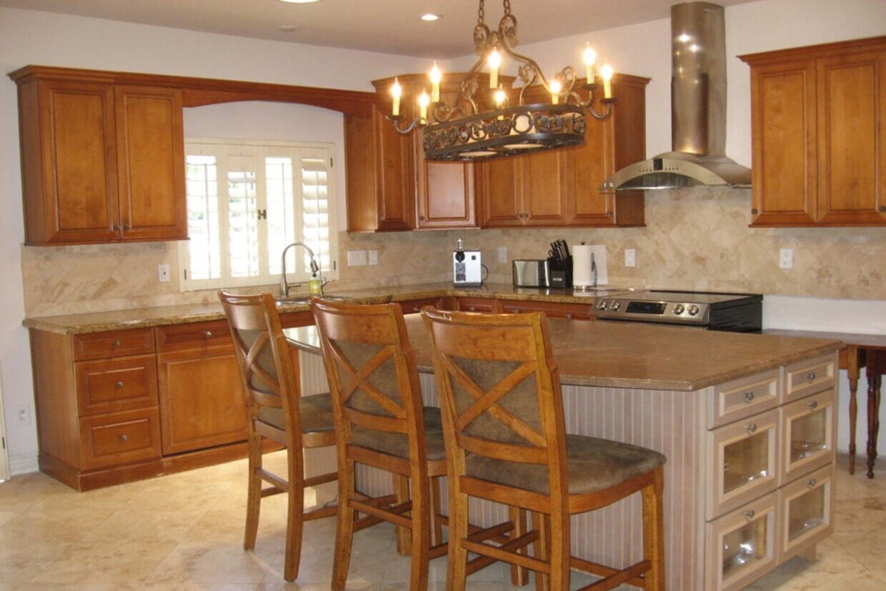 Primary Photo - 4450 E Camelback Rd
