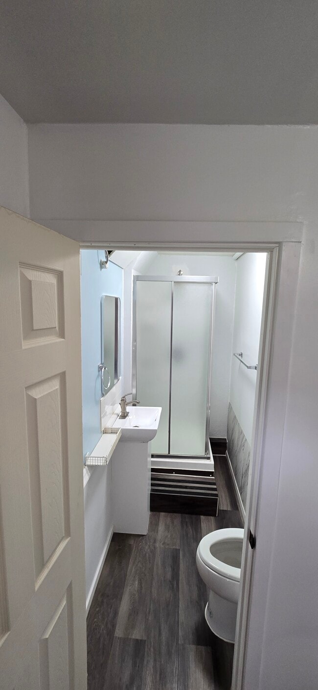 Private Bathroom - 7621 46th Pl W