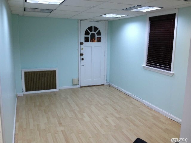 Foto del edificio - 64-02 99th St