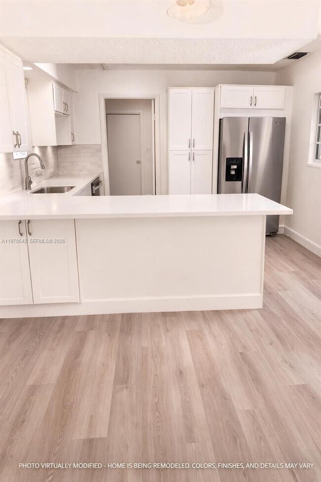 Foto del edificio - 3048 NW 20th St