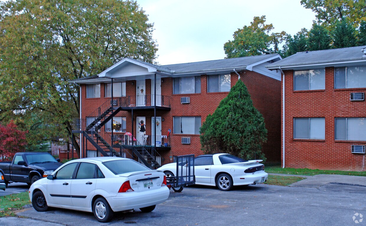 Primary Photo - 2601-2609 Bridalwood Dr