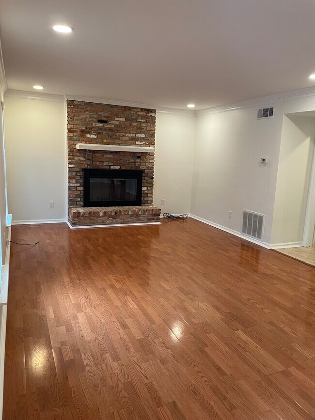 Foto del edificio - 575 Fairfield Way