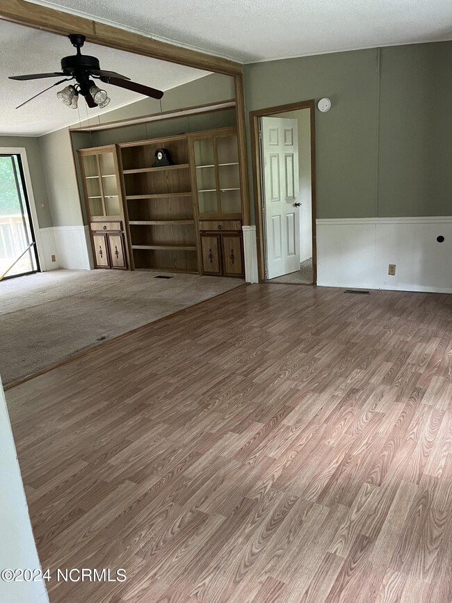 Building Photo - 150 Promise Ln