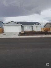 Building Photo - 290 Emigrant Way