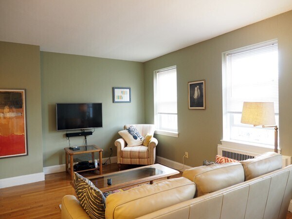 Photo - 395 Broadway Townhome