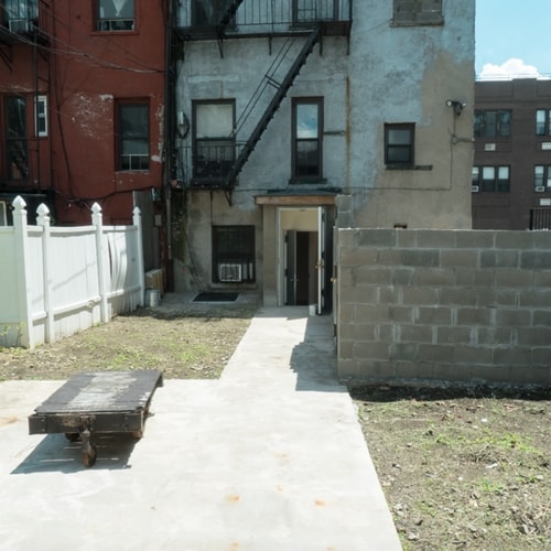 Building Photo - 804 Driggs Ave