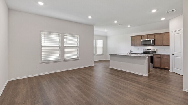 Foto del edificio - New Construction in 2024 - Beautiful 1 sto...