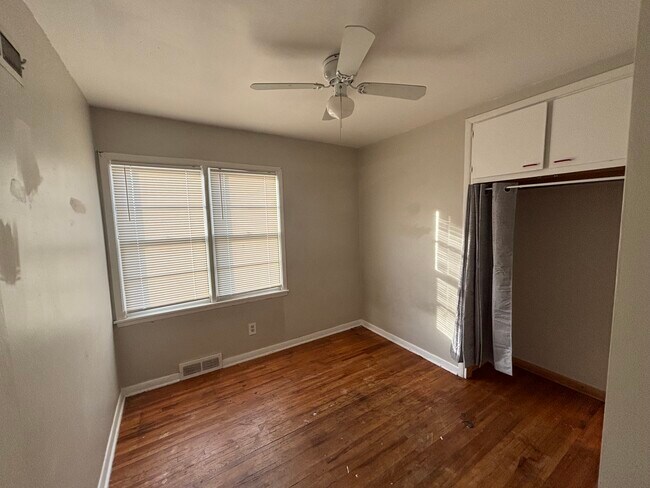 Foto del edificio - 725 W 22nd Ave