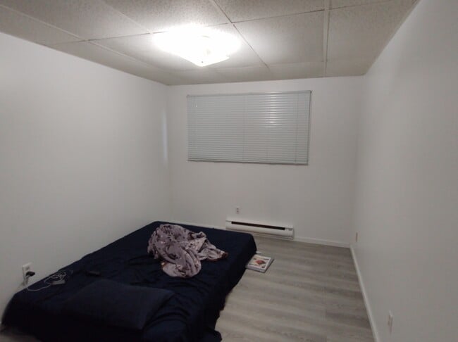 Building Photo - 571 Shuswap St S