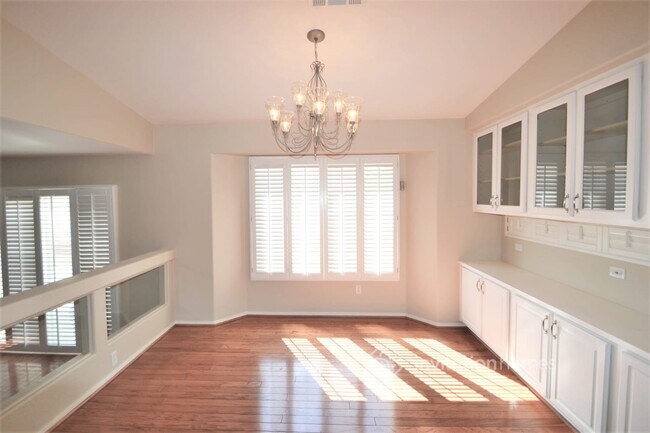 Foto del edificio - 9721 Silver Dew St