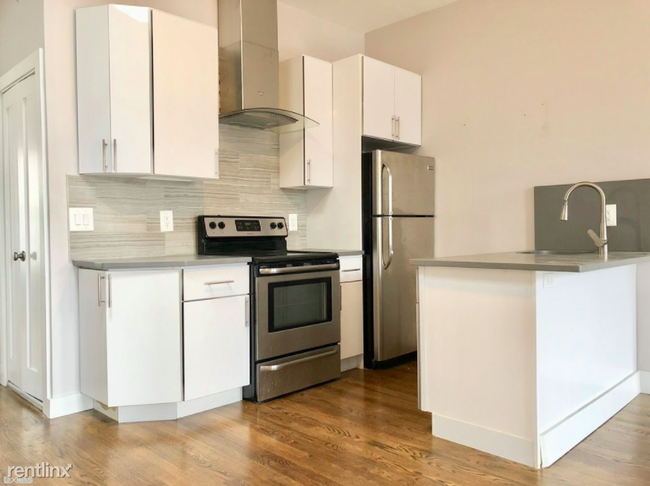 Building Photo - 2 br, 1 bath Apartment - 325 Stuyvesant Ave 2