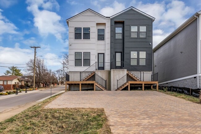 Building Photo - New build in West Nashville!