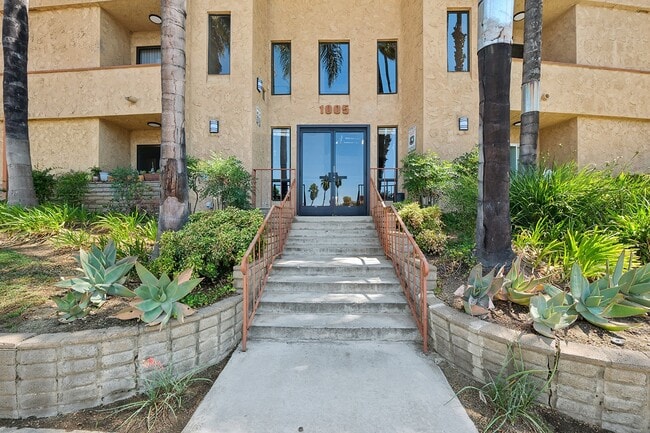 Building Photo - Casa Verde at Canyon Crest Hills Apartments