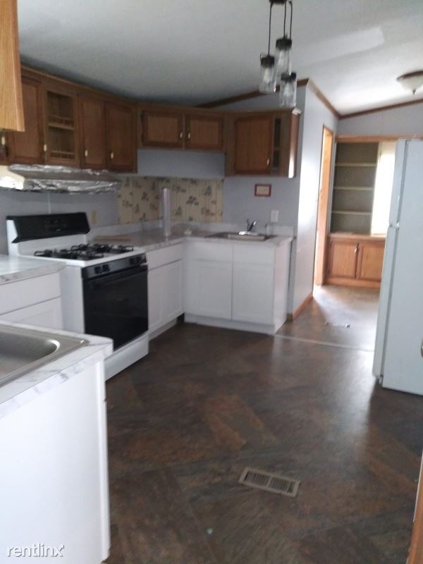 Foto del edificio - 3 br, 2 bath House - 85 North Rd