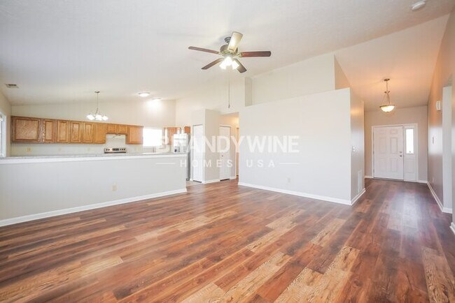 Building Photo - 7356 Pipestone Dr