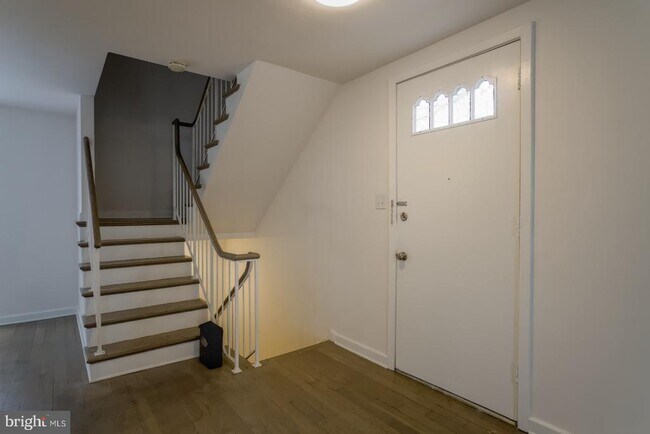 Foto del edificio - 301 I St SW