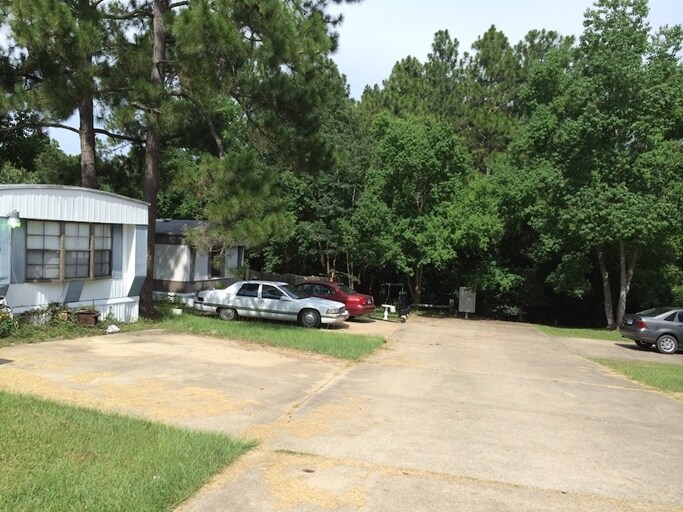 Building Photo - 14142 Lorraine Rd