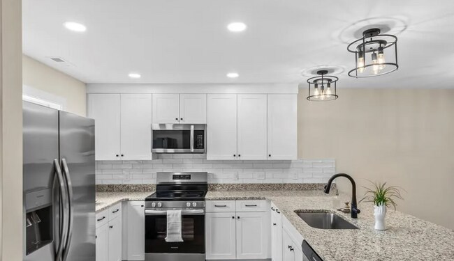 Foto del edificio - 204 Beacon Ave