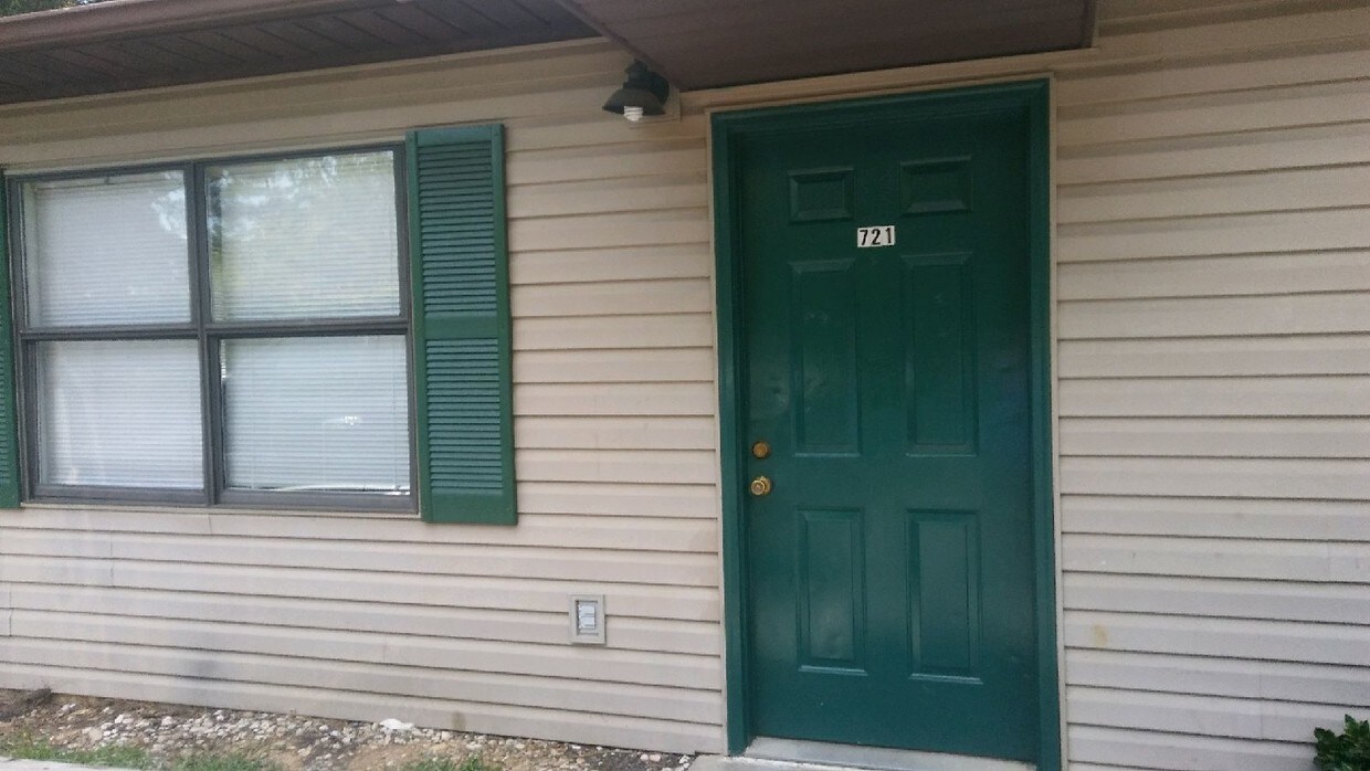 Foto principal - 721 W Casey Dr