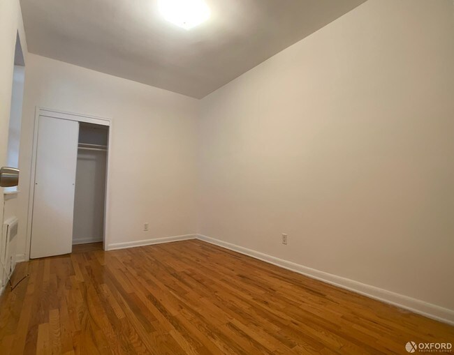 Foto del edificio - 534 East 85th Street