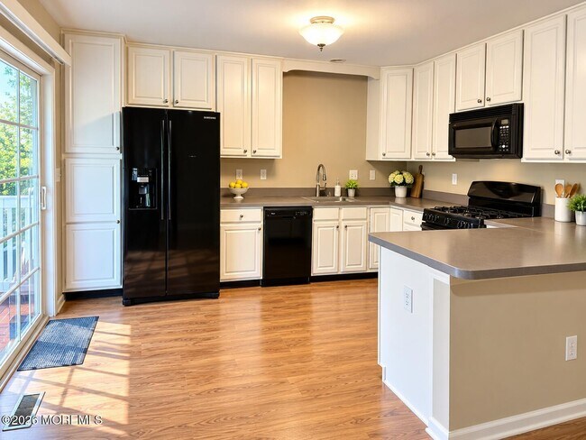 Foto del edificio - 35 Ironwood Ct