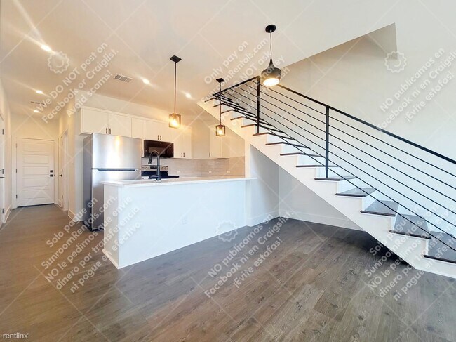 Foto del edificio - 3 br, 2.5 bath Duplex - 21210 Portsmouth C...