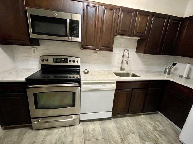 Foto del edificio - 5500 Holmes Run Pky