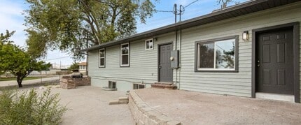 Building Photo - 2085 N 900 W
