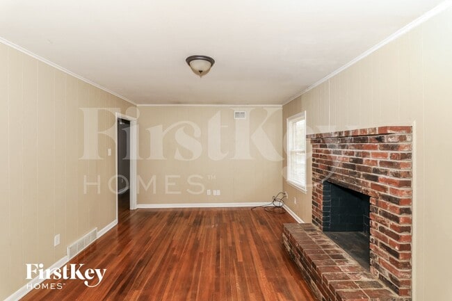 Building Photo - 2915 Falkirk Rd