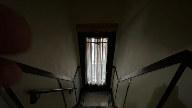 Foto del edificio - 2736 W Giddings St