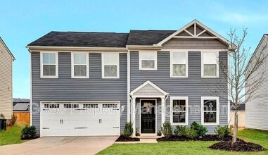 Building Photo - 8 Torrington Dr