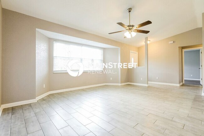 Foto del edificio - 3 Bedroom Pet-Friendly Home in NORTH PORT, FL with Main Street Renewal