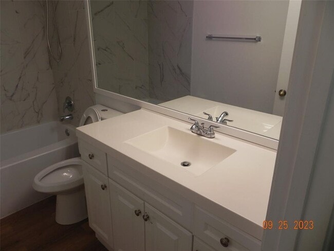 Foto del edificio - 577 SW 111th Ln