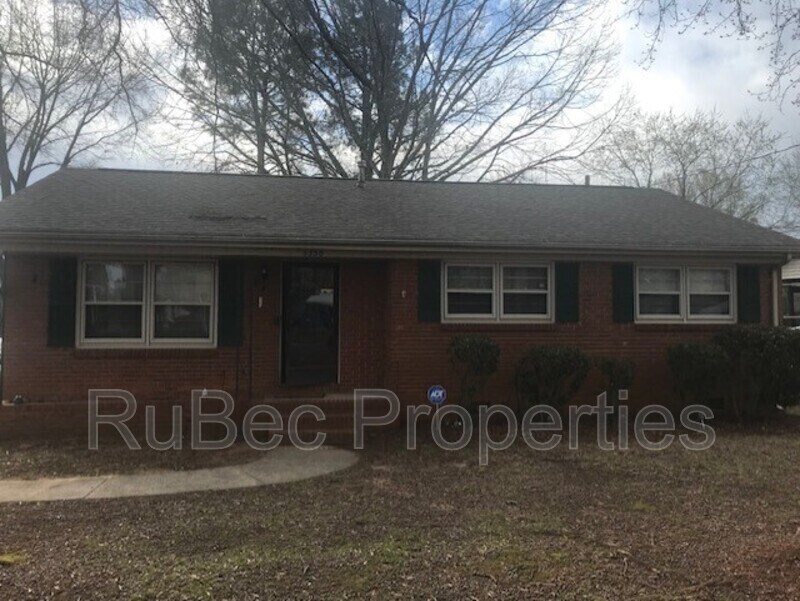 Primary Photo - 5330 Elderbank Dr