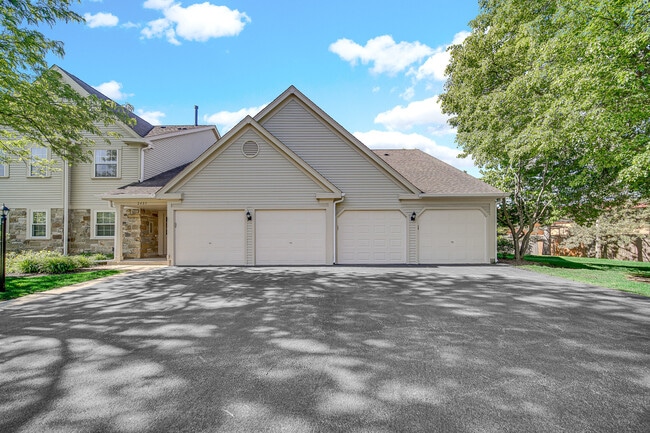 Building Photo - 2403 Mallow Ct