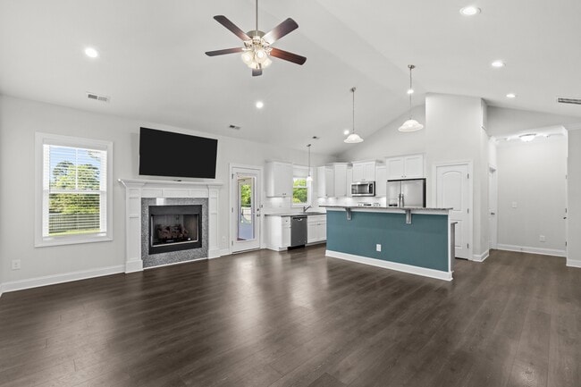 Building Photo - 36 Grazing Meadows Dr