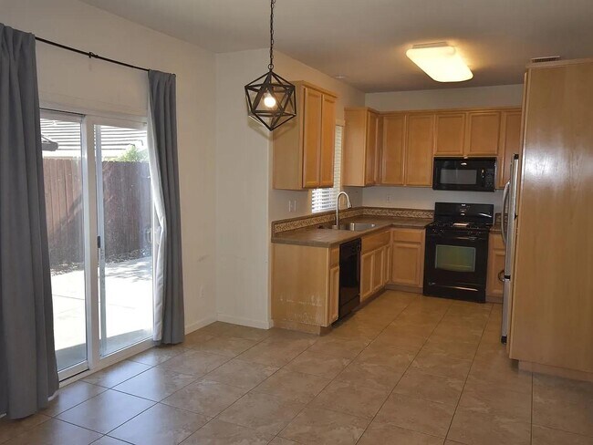 Foto del edificio - 1564 Blue Beaver Way