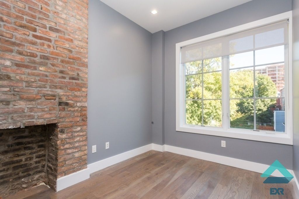 Primary Photo - 489 3rd Ave