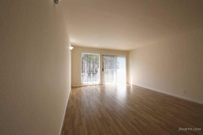 Foto del edificio - 1915 Greenwich St